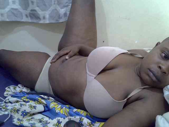 queentasha webcam