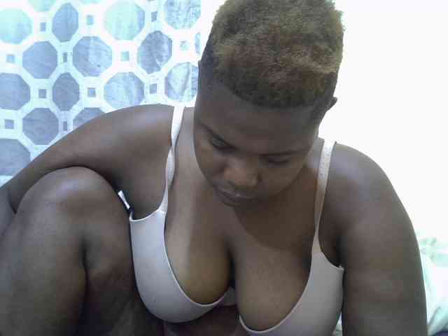 queentasha webcam