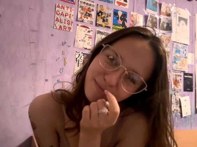 JazminKulju live cam on BongaCams