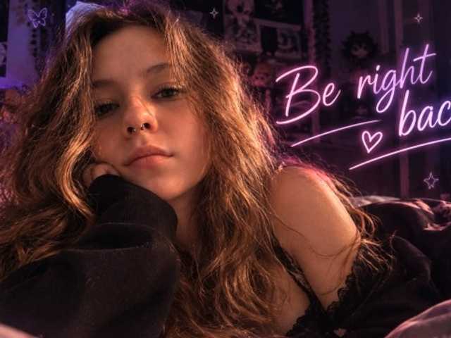 JazminKulju live cam on BongaCams