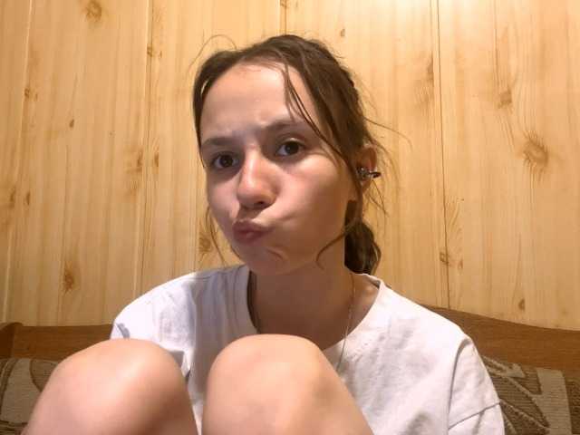 JazminKulju live cam on BongaCams
