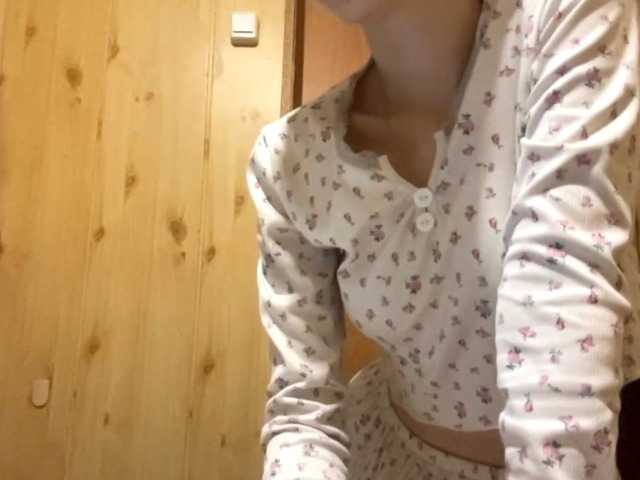 JazminKulju live cam on BongaCams