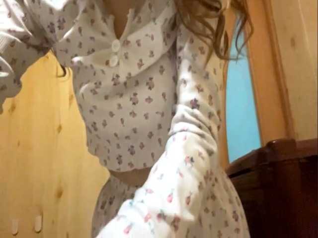 JazminKulju live cam on BongaCams