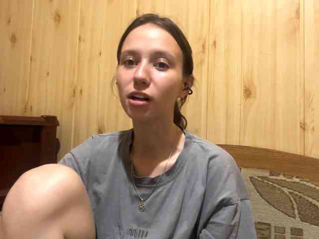 JazminKulju webcam