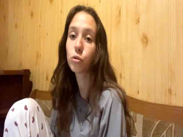 JazminKulju webcam