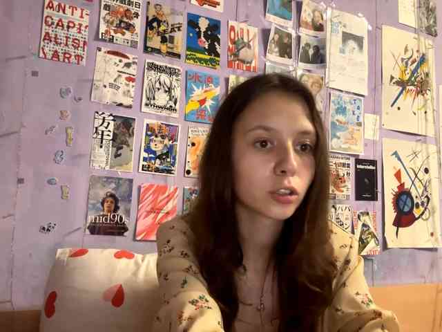 JazminKulju webcam