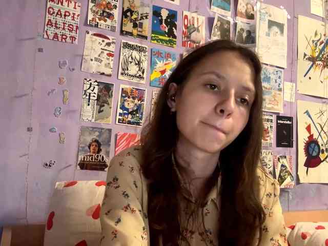 JazminKulju webcam