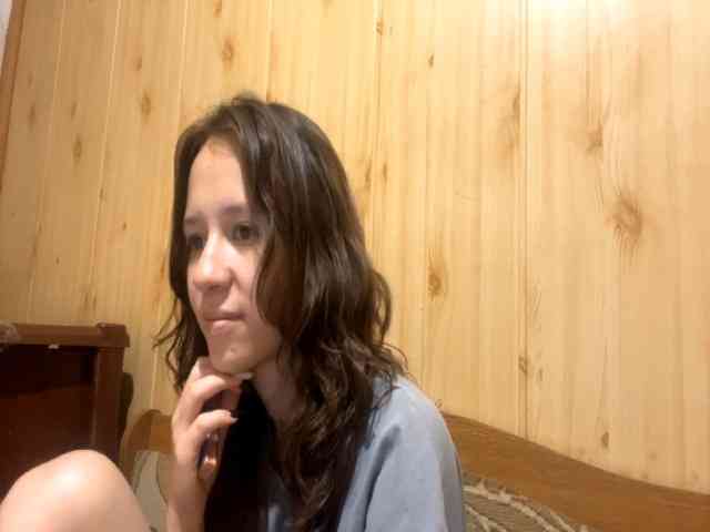 JazminKulju webcam