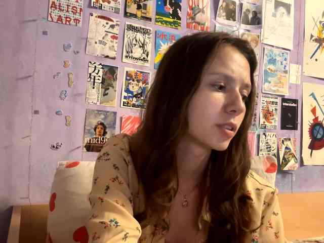 JazminKulju webcam