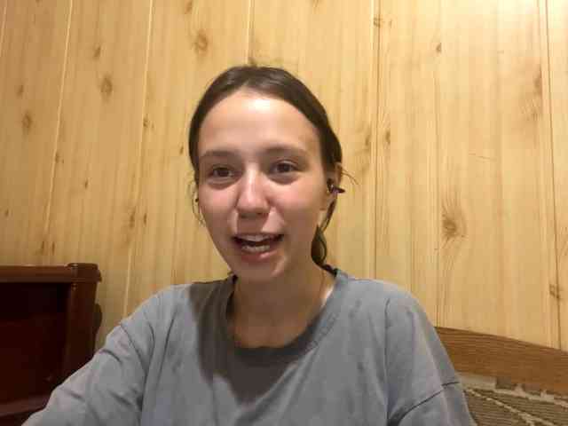 JazminKulju webcam