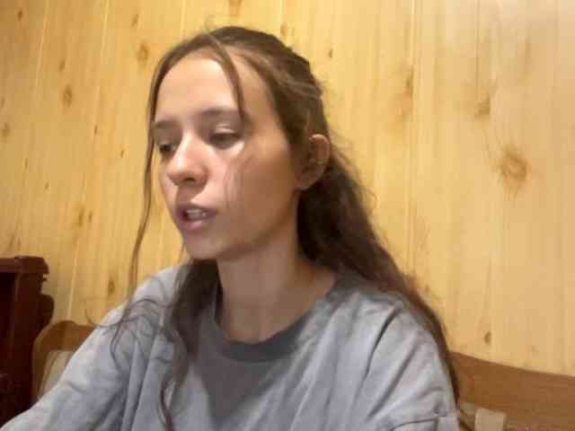 JazminKulju webcam