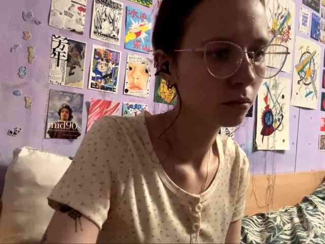 JazminKulju webcam