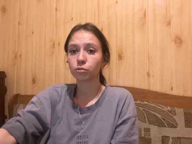 JazminKulju webcam