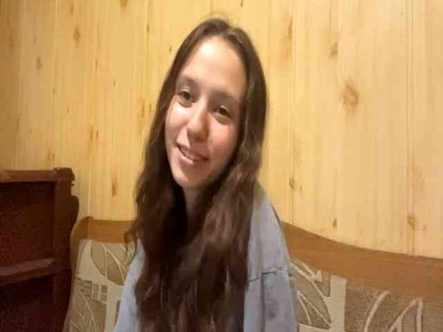 JazminKulju webcam