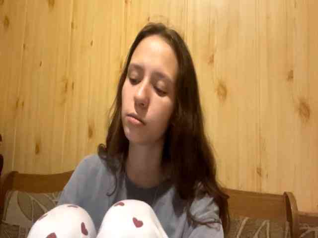 JazminKulju webcam