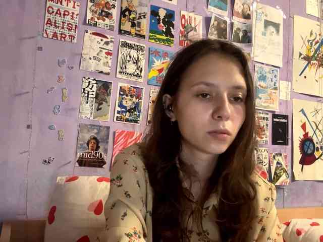 JazminKulju webcam