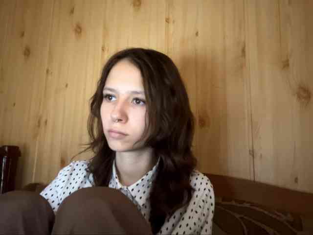 JazminKulju webcam