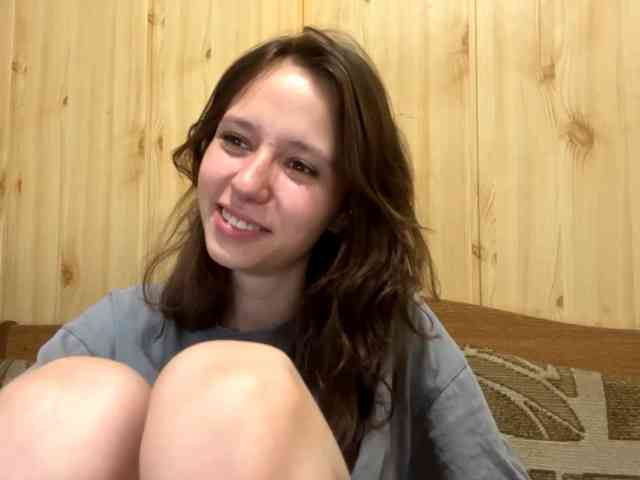 JazminKulju webcam