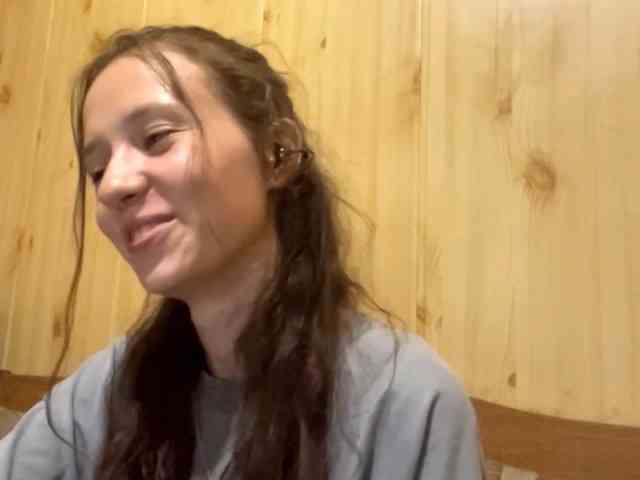 JazminKulju webcam