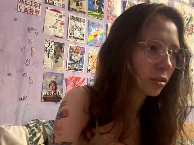 JazminKulju webcam