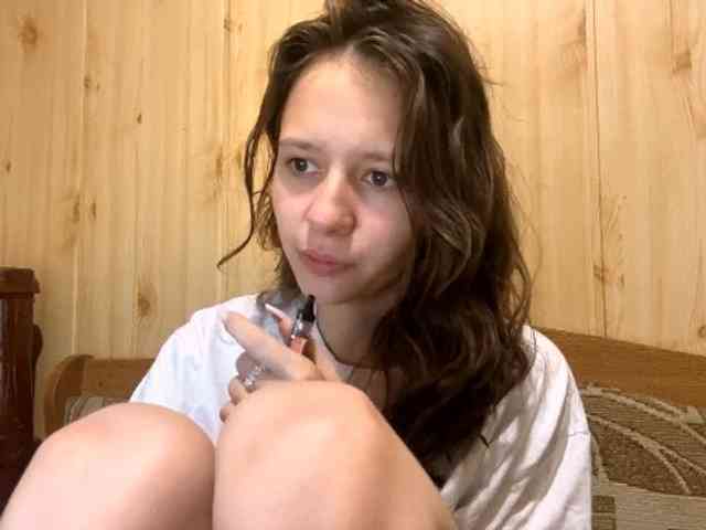 JazminKulju webcam