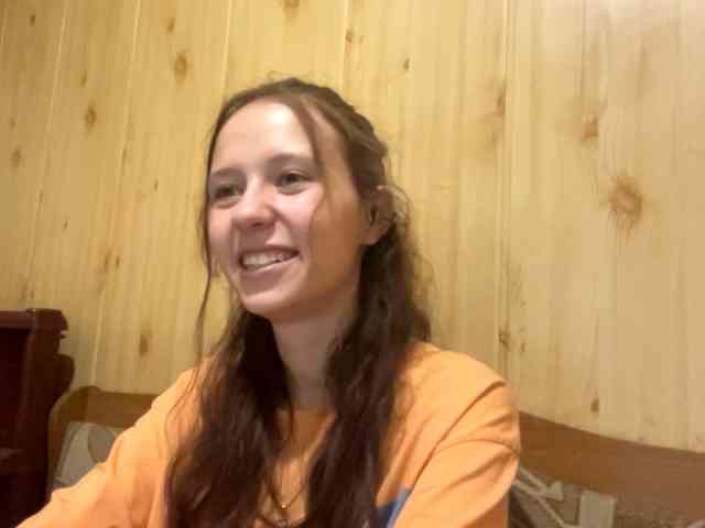 JazminKulju webcam