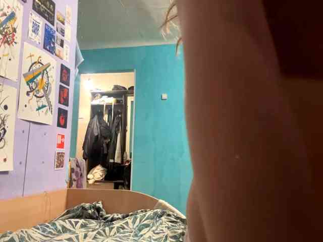 JazminKulju webcam