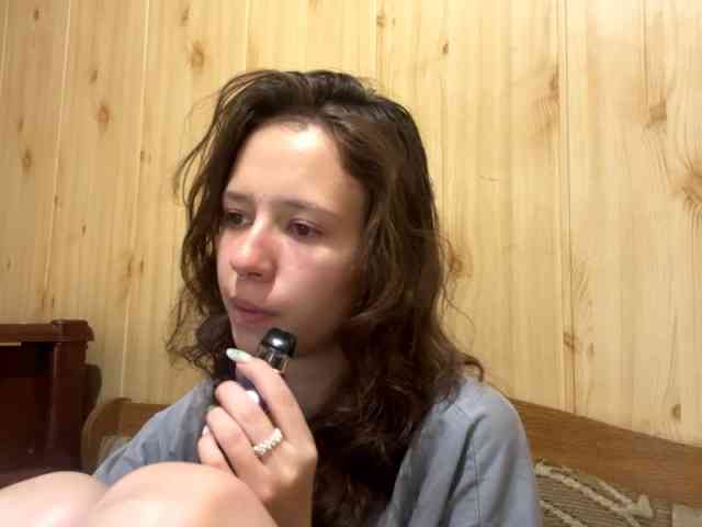 JazminKulju webcam