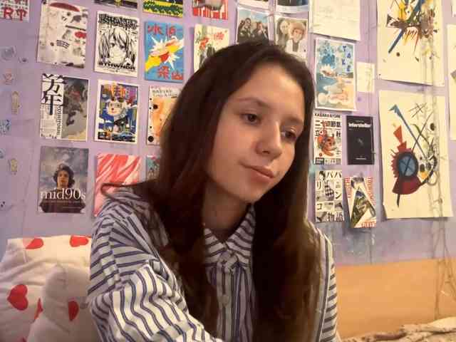 JazminKulju webcam