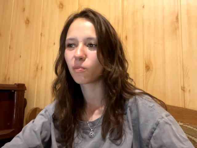 JazminKulju webcam