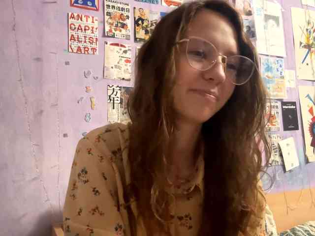 JazminKulju webcam