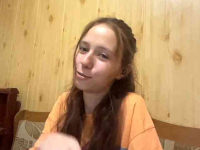 JazminKulju webcam