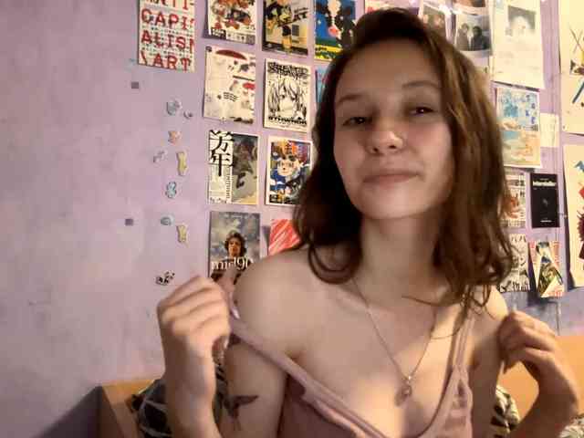 JazminKulju webcam