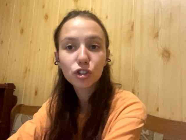 JazminKulju webcam