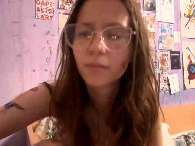 JazminKulju webcam