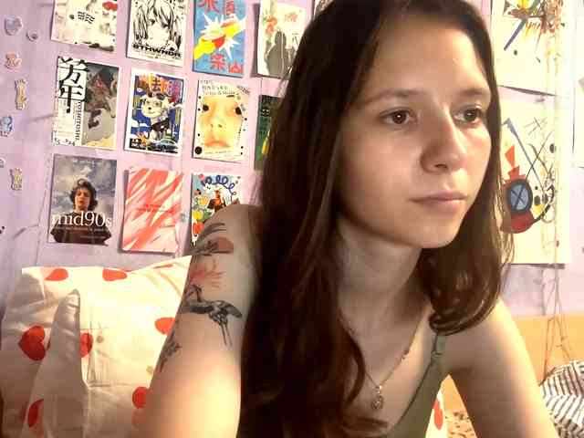 JazminKulju webcam