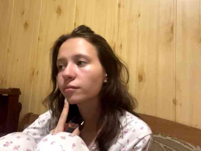 JazminKulju webcam