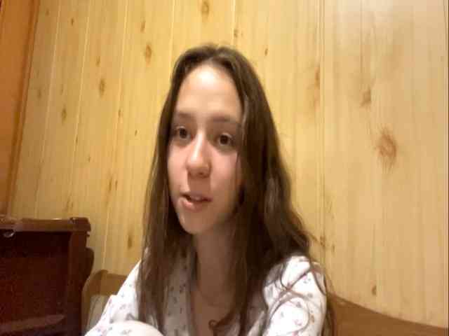 JazminKulju webcam