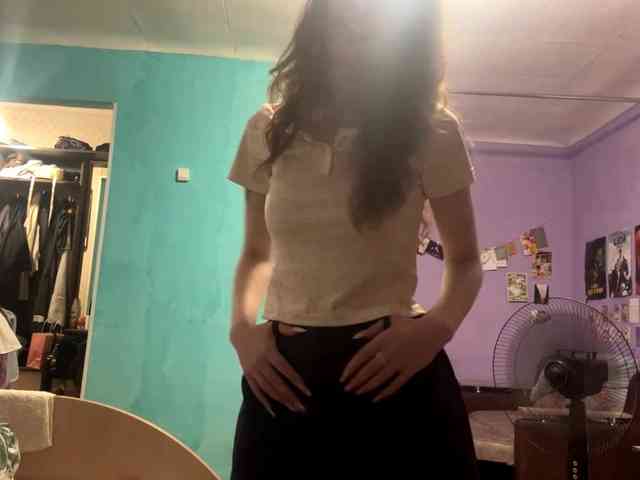 JazminKulju webcam