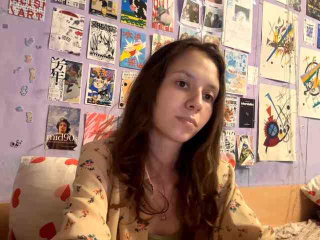 JazminKulju webcam