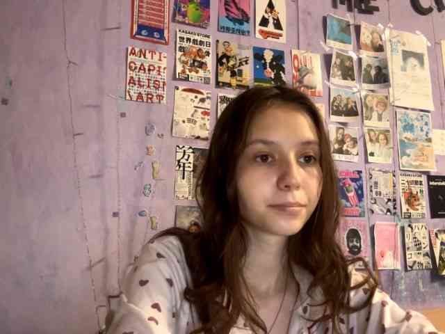 JazminKulju webcam