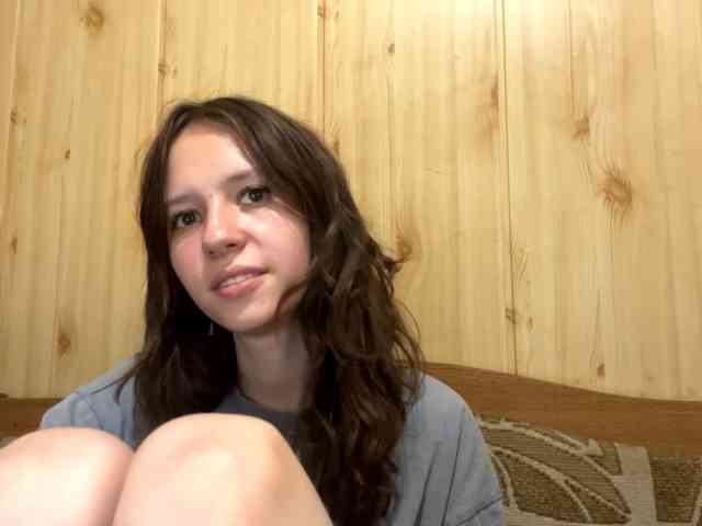 JazminKulju webcam