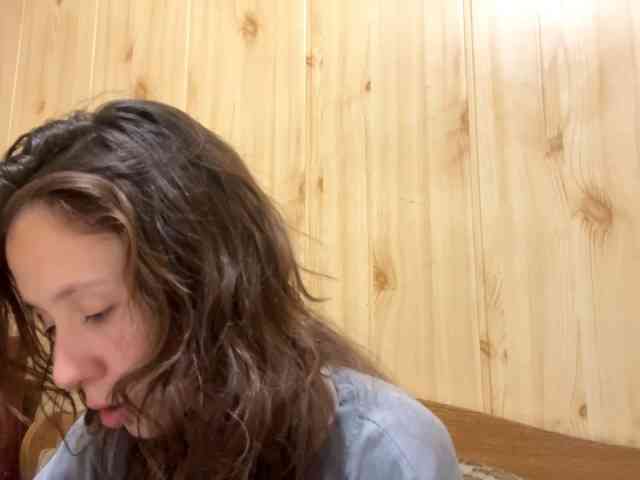 JazminKulju webcam