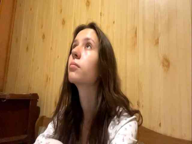JazminKulju webcam