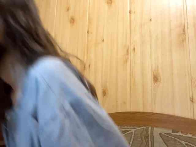 JazminKulju webcam
