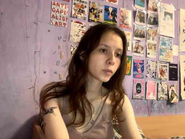 JazminKulju webcam