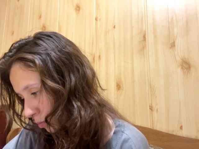 JazminKulju webcam