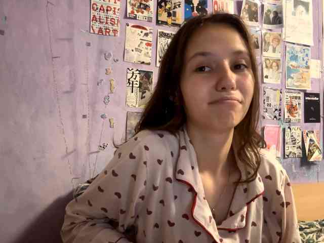 JazminKulju webcam