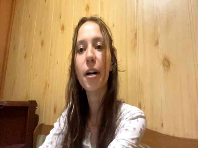 JazminKulju webcam