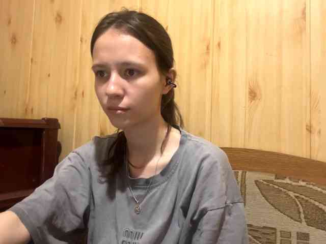 JazminKulju webcam